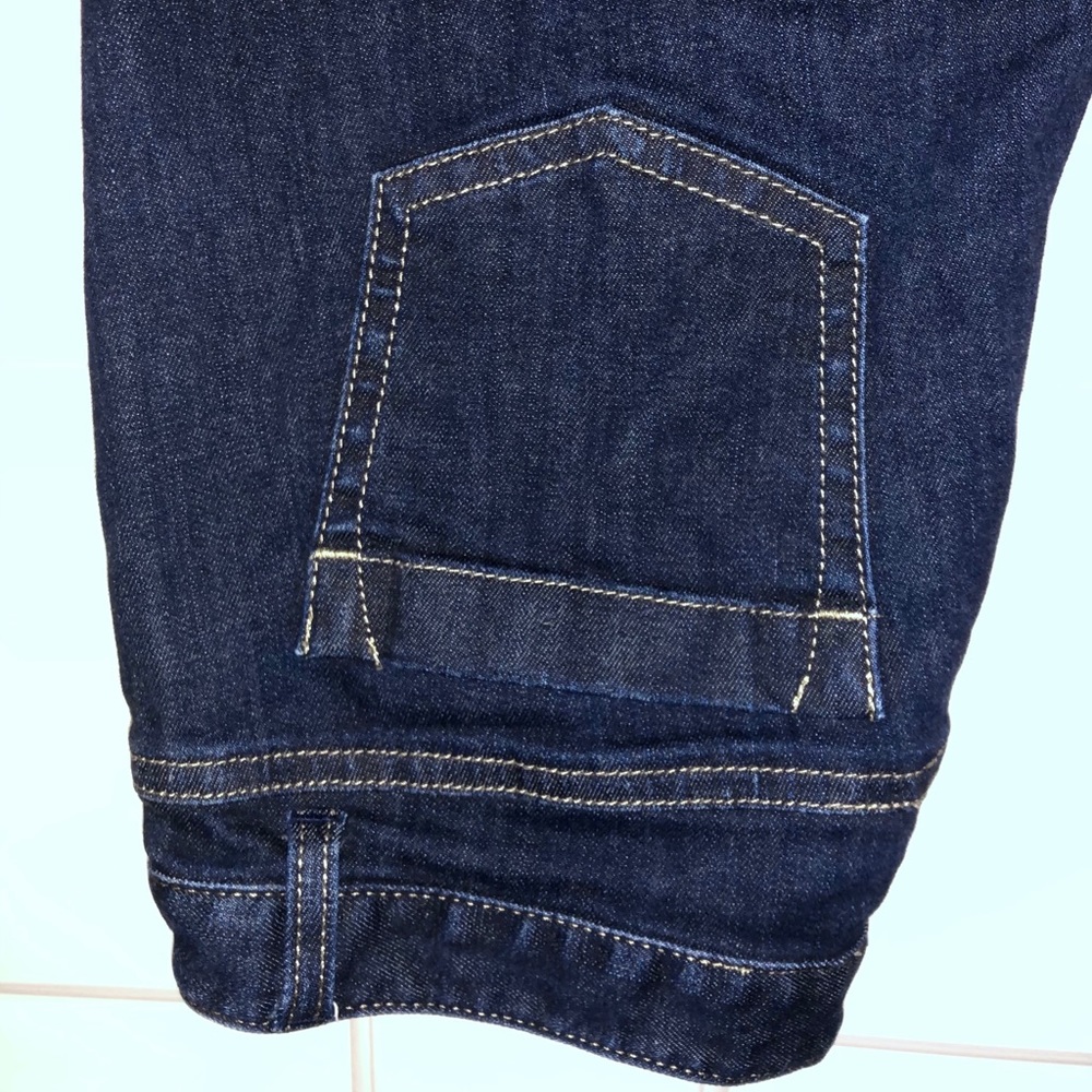 Ann Taylor Perfect Straight Leg Jean.